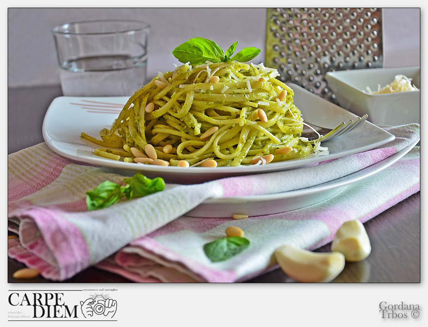 PASTA AL PESTO.jpg